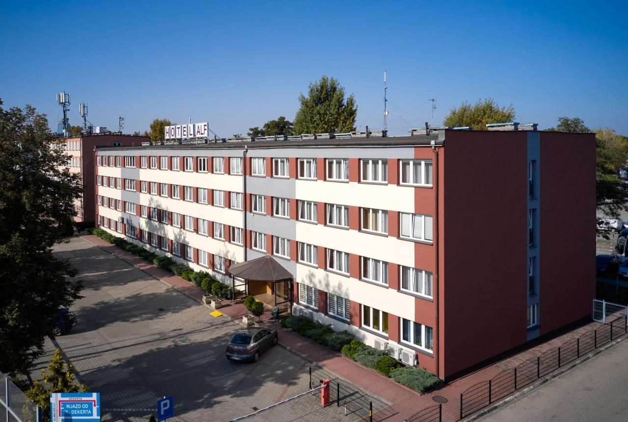 Hotel Alf Krasków Exteriör bild